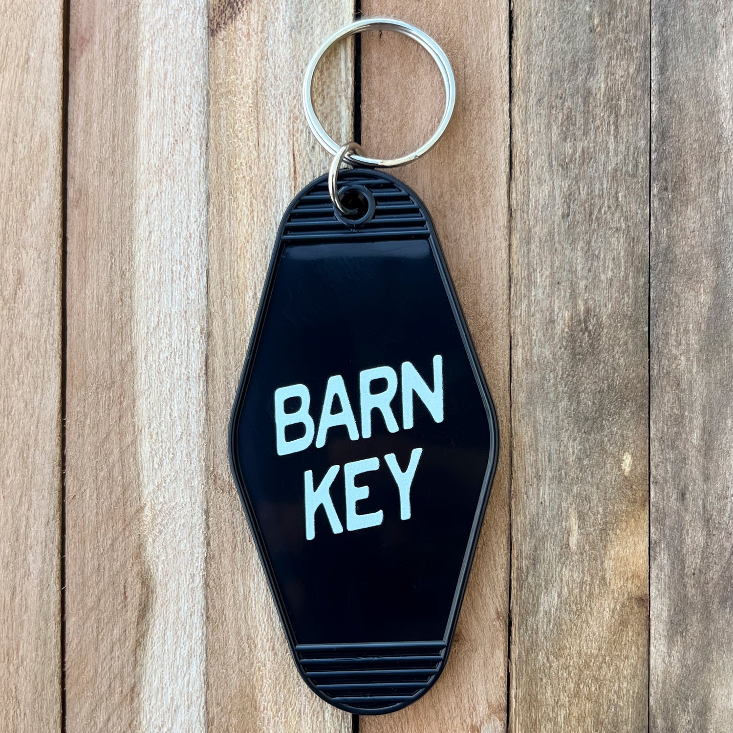 BARN KEY - Black Vintage Motel Keychains
