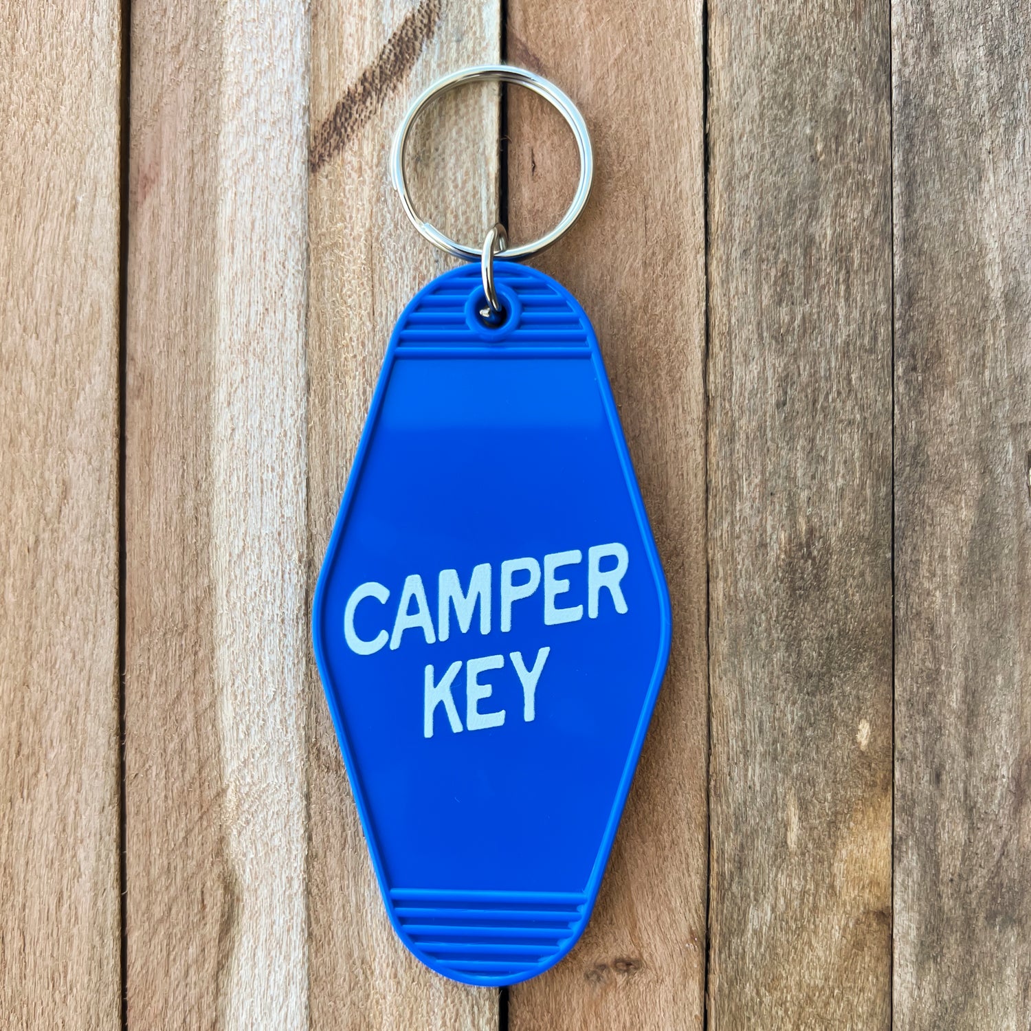 CAMPER KEY - Blue Vintage Motel Keychains