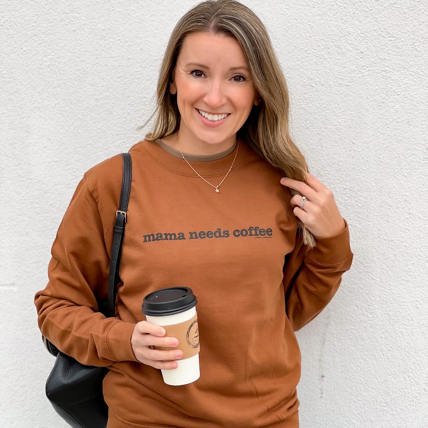 MAMA NEEDS COFFEE - Sweatshirt