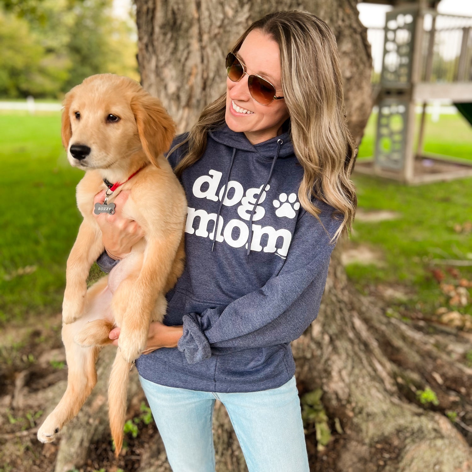 DOG MOM - Hooded Sweatshirt