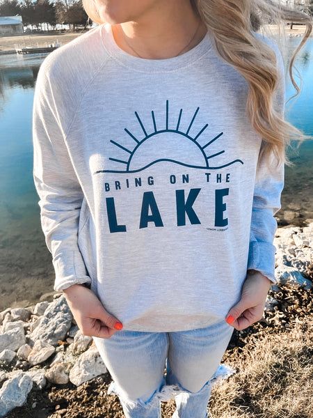 BRING ON THE LAKE - Crewneck Sweatshirt