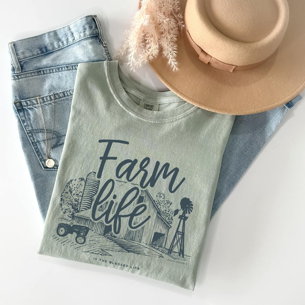 FARM LIFE Comfort Colors Graphic Tee